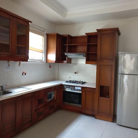 Margot Apartment Pondok Indah Jakarta Extérieur photo