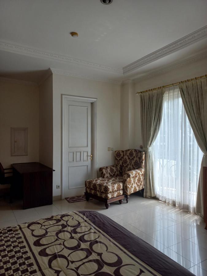 Margot Apartment Pondok Indah Jakarta Extérieur photo