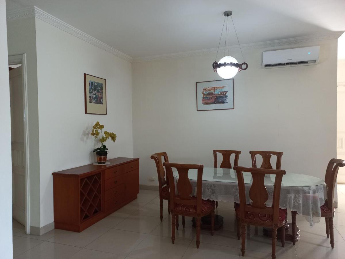 Margot Apartment Pondok Indah Jakarta Extérieur photo