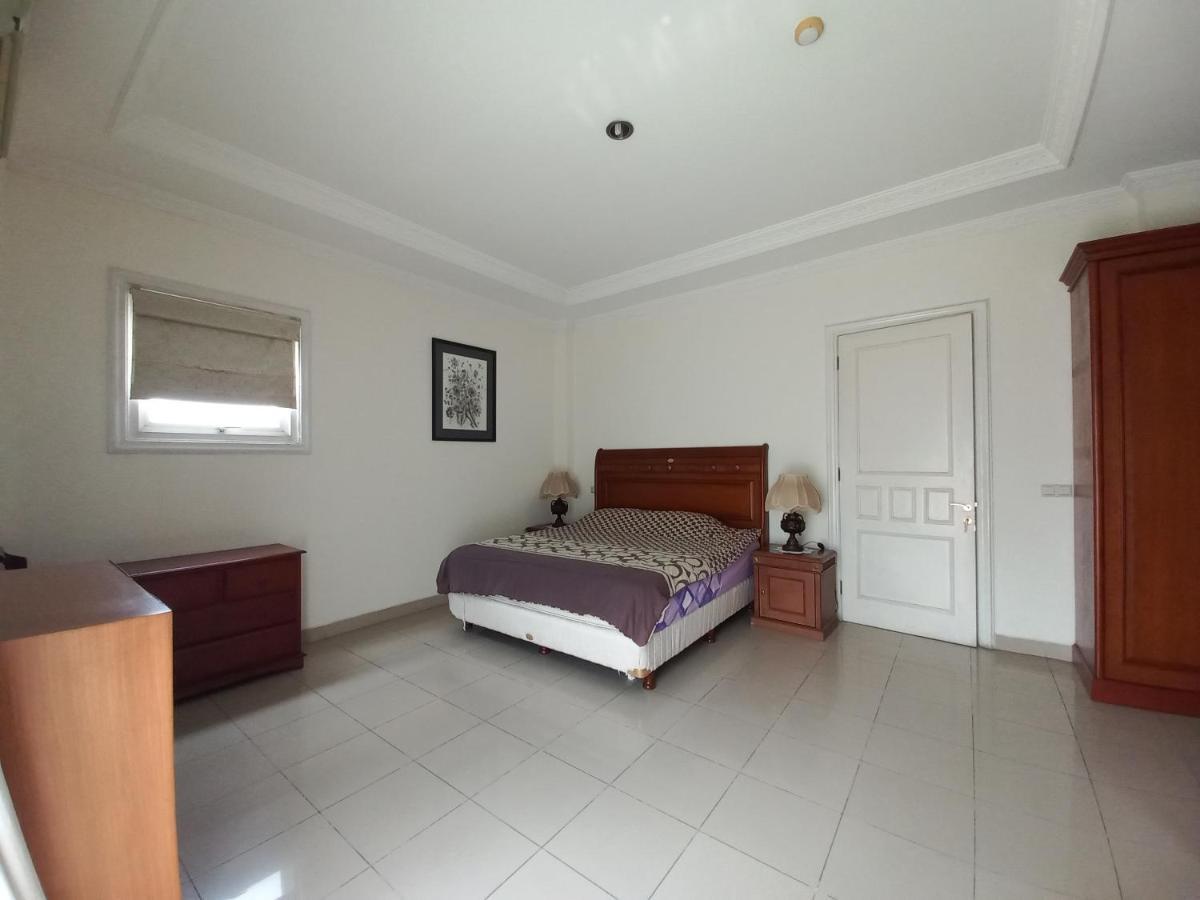 Margot Apartment Pondok Indah Jakarta Extérieur photo